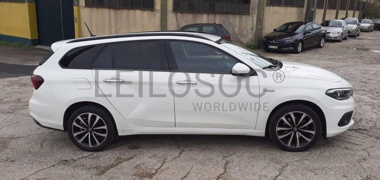 Fiat Tipo 1.2D · Ano 2015