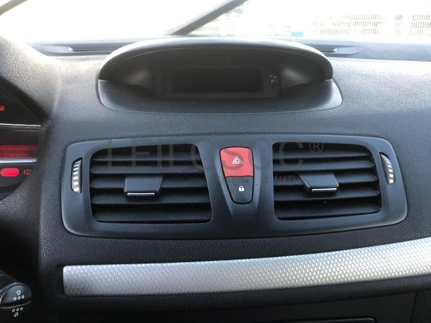 Renault Mégane 1.5 DCI · Ano 2010