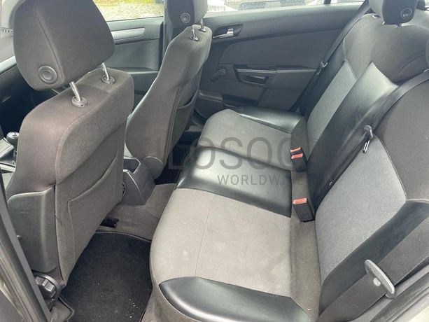 Opel Astra SW · Ano 2004