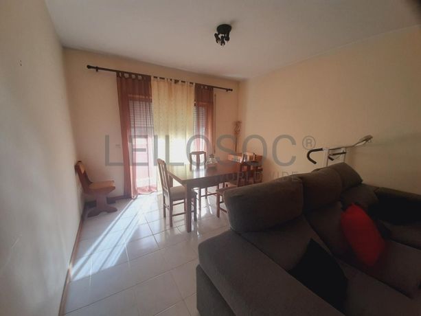 Apartamento T2 c/ Lugar de Garagem · Vila Nova de Gaia