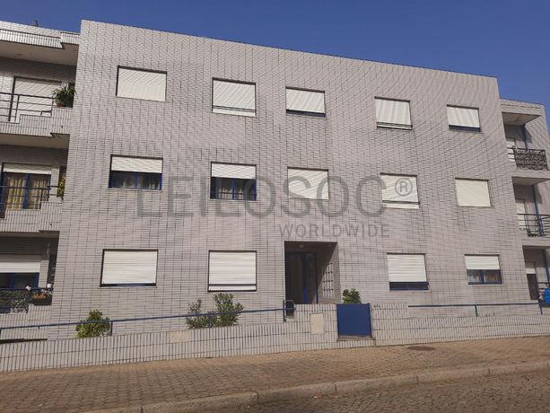 Apartamento T2 c/ Lugar de Garagem · Vila Nova de Gaia