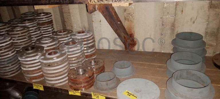 Diversos + Diversos + Diversos + Contentor 40P ·