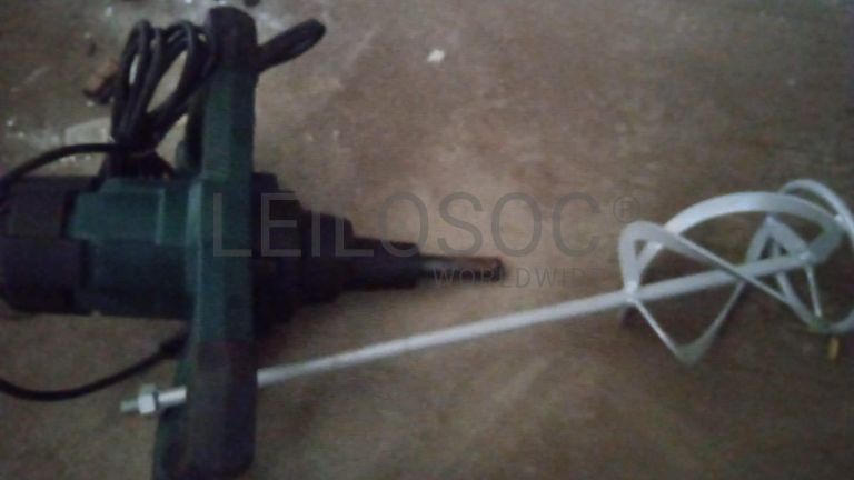 Diversos + Diversos + Gerador + Diversos + Diversos + Diversos + Diversos + Diversos + Máquina de lichar + Cimento cola + Contentor de 40P ·