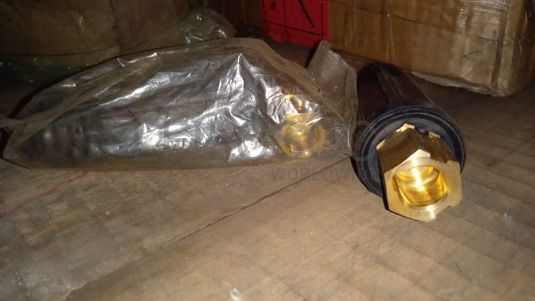 Diversos + Diversos + Gerador + Diversos + Diversos + Diversos + Diversos + Diversos + Máquina de lichar + Cimento cola + Contentor de 40P ·