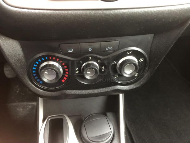 Alfa Romeo Mito 1.3 Multijet · Ano 2011