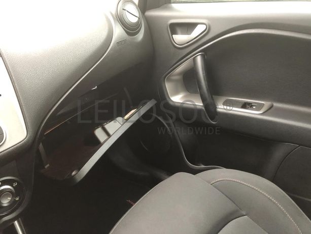 Alfa Romeo Mito 1.3 Multijet · Ano 2011