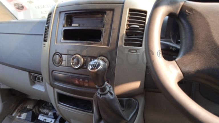 Volkswagen Crafter ·