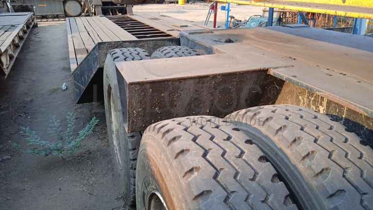 PORTA MÁQUINAS RG-80 ·