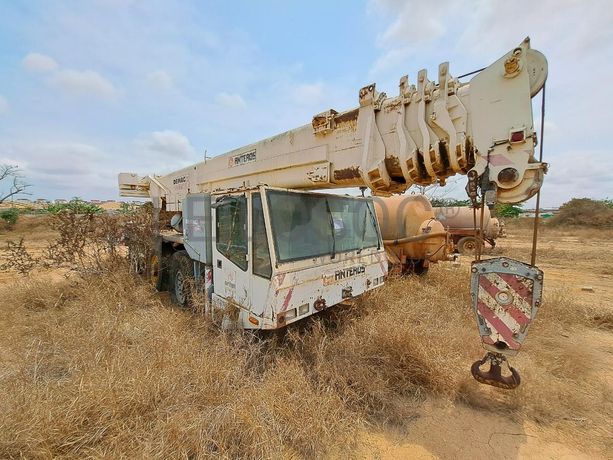 Auto grua da DEMAG AC 155 50T