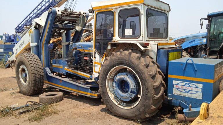 NEW HOLLAND 6610DT ·