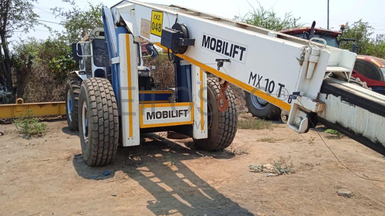 NEW HOLLAND 6610DT ·