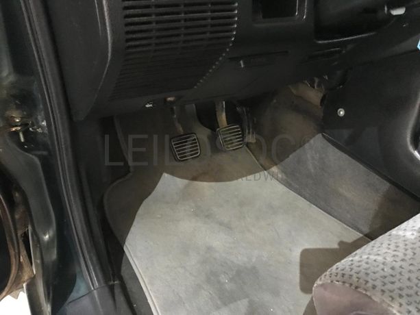 Opel Frontera 2.8 TD · Ano 1996