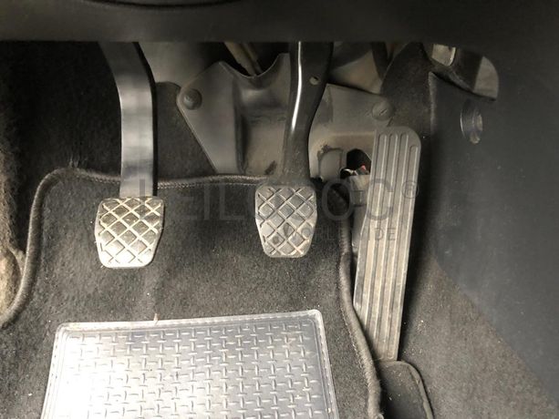 Seat Leon 1.6TDI · Ano 2011