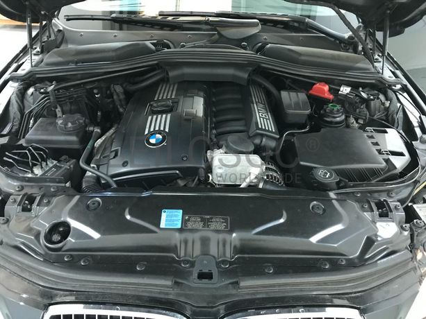 BMW 525 3.0i · Ano 2009