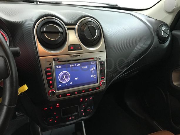 Alfa Romeo Mito 1.3 Multijet · Ano 2012