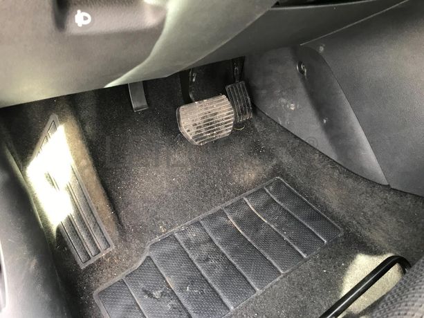 Peugeot 508 SW 1.6 BlueHDI · Ano 2015