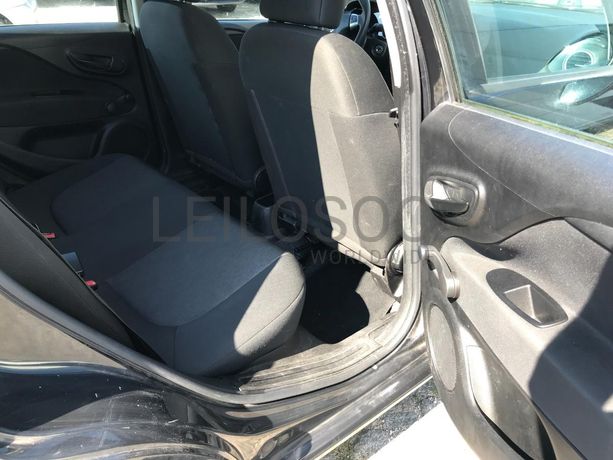 Fiat Punto 1.2 · Ano 2016