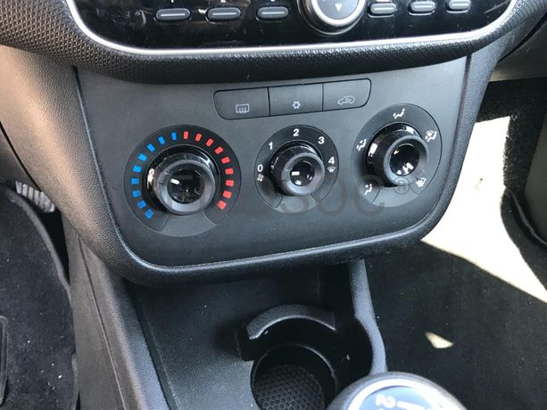 Fiat Punto 1.2 · Ano 2016