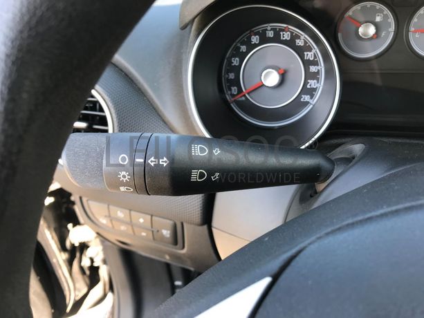 Fiat Punto 1.2 · Ano 2016