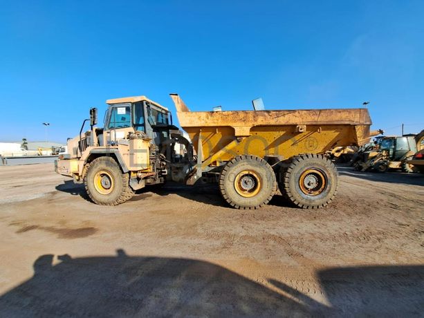 Dumper (30T) KOMATSU HM300-1 · Viana