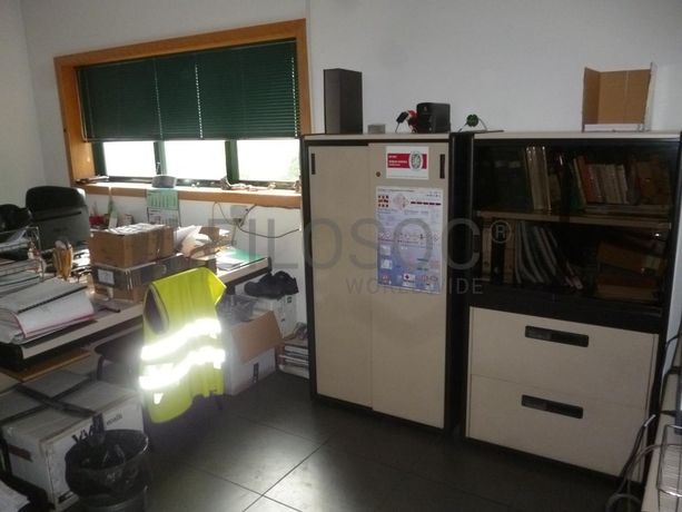 Estabelecimento Comercial · Transformação, reciclagem e refinação de alumínios e outros resíduos · Viana do Castelo