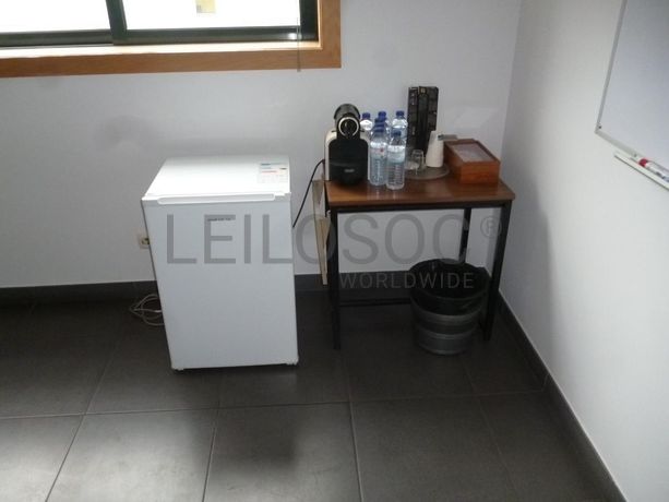 Estabelecimento Comercial · Transformação, reciclagem e refinação de alumínios e outros resíduos · Viana do Castelo