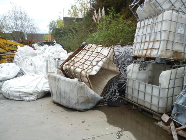 Estabelecimento Comercial · Transformação, reciclagem e refinação de alumínios e outros resíduos · Viana do Castelo