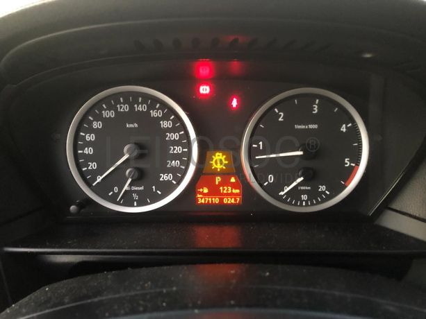 BMW 525D Touring · Ano 2005