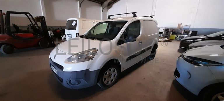 Peugeot Partner · Ano 2015