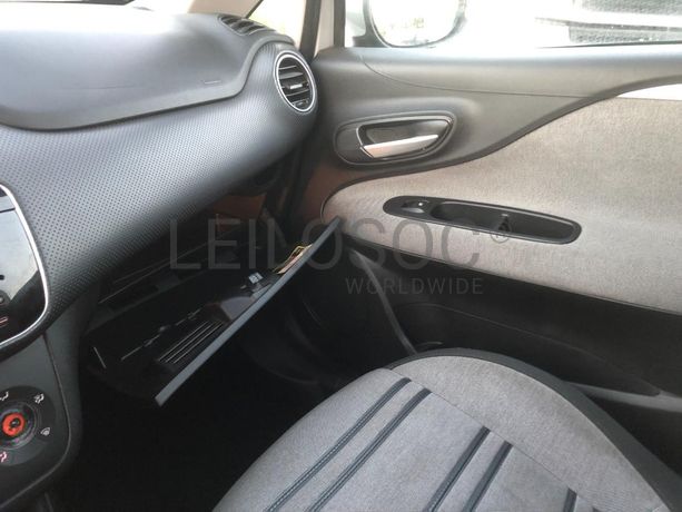Fiat Punto Van 199 · Ano 2010