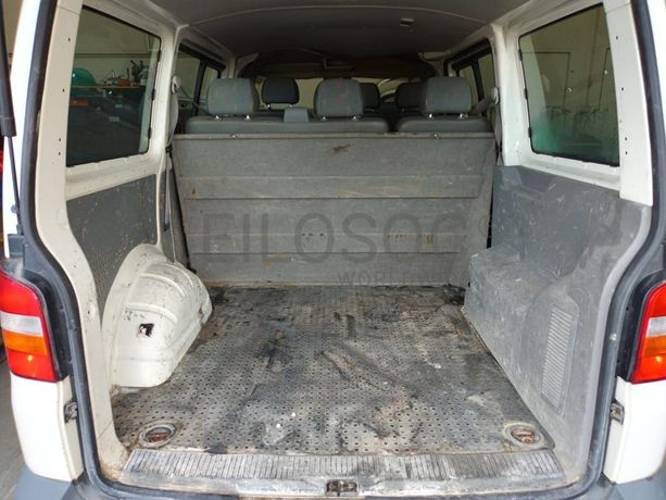 Volkswagen Transporter T5 1.9 TDI · Ano 2004