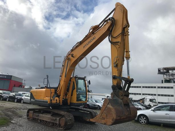Giratória de Rastos Hyundai Robex 210 NLC-9