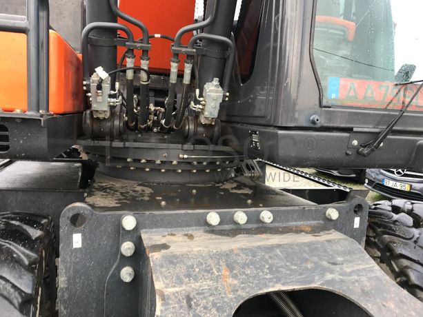 Giratória de Rodas Doosan DX 170 W-5