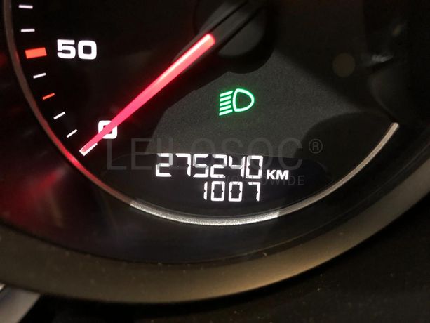 Porsche Cayenne 3.0 D · Ano 2012