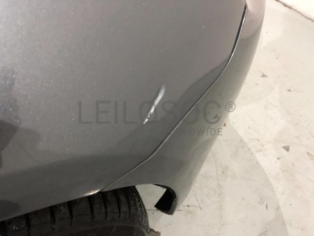 Volkswagen Golf 1.6 TDI · Ano 2010