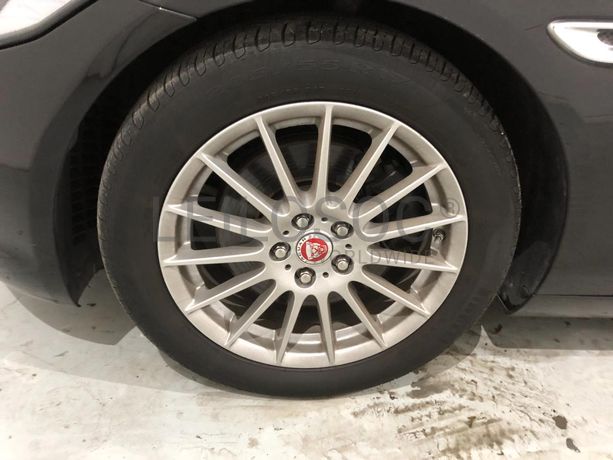 Jaguar XE 2.0 · Ano 2016