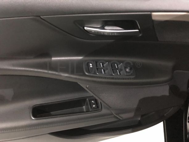 Jaguar XE 2.0 · Ano 2016