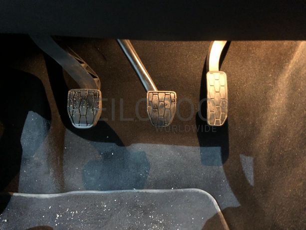 Jaguar XE 2.0 · Ano 2016