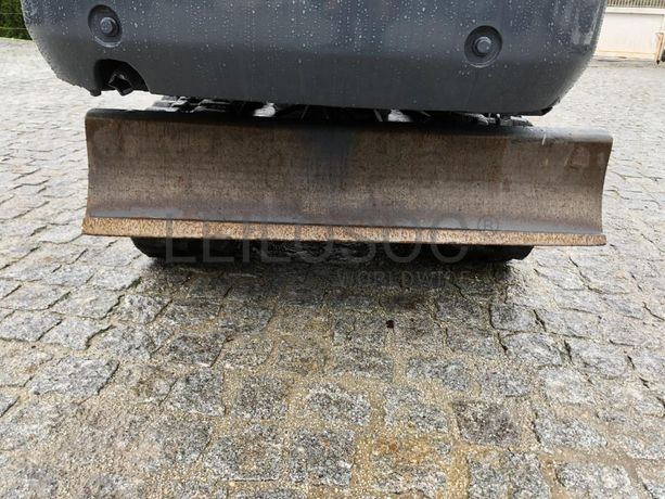 Mini Giratória Rastos Volvo EC15D