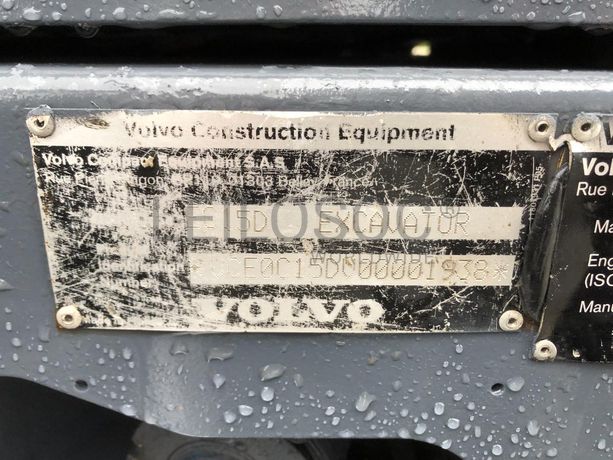 Mini Giratória Rastos Volvo EC15D