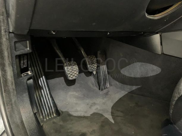 BMW 320D Touring Navigation Sport · Ano 2010