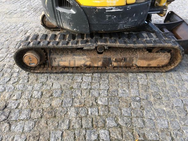 Mini giratória Yanmar Vio35