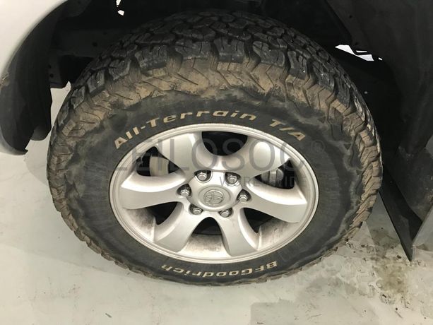 Toyota Land Cruiser 3.0 D4D · Ano 2003