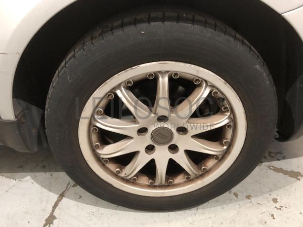 Volkswagen Passat 1.9 TDI· Ano 2001