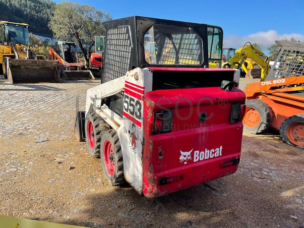 Mini Pá Carregadora Bobcat 553