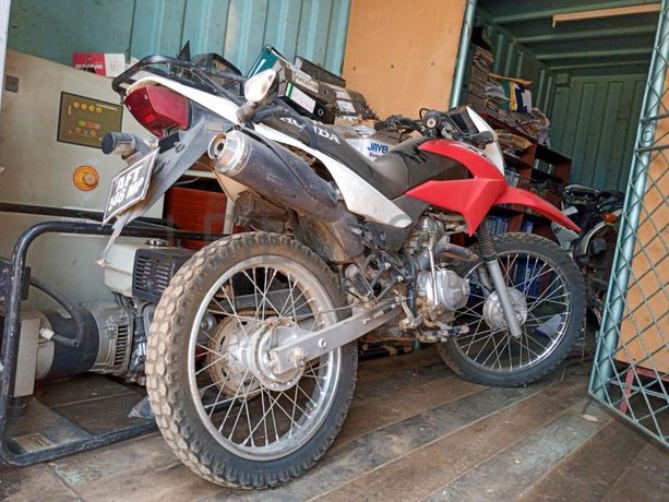 Honda XL 125 ·