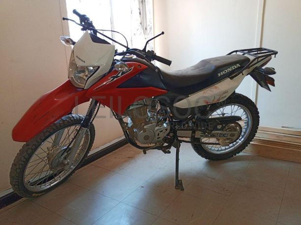 Honda XL125 ·