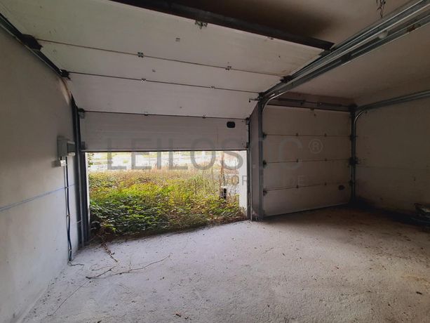 Moradia V5 com Anexo e Logradouro · Chaves