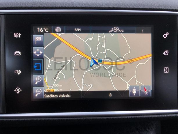 Peugeot 308 · Ano 2015