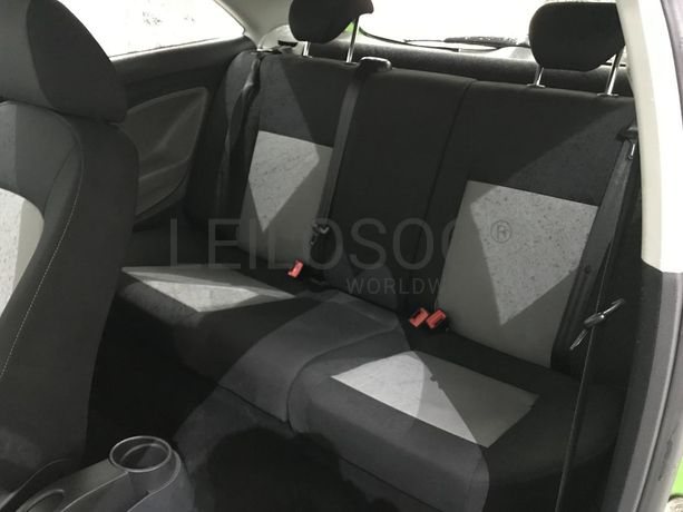 Seat Ibiza 1.2 TDI · Ano 2014